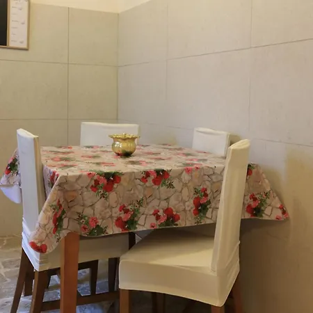 Alberi In Piano בית נופש Rapolla